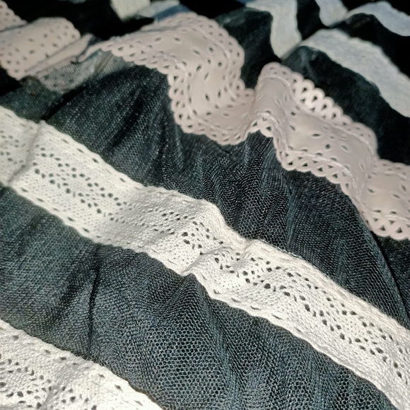 Contony Black Label Lace & Sequin Cocktail Dress in Black and Cream Sz10 VGC - Picture 4 of 7